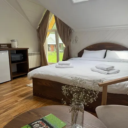 сироварня далекі гори Κατάλυμα σε φάρμα